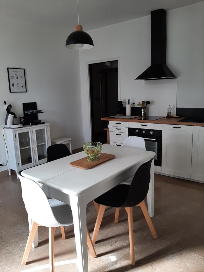 Gite Des Agapanthes Lacroix-sur-Meuse ภายนอก รูปภาพ